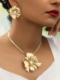 3pcs Floral Pendant Necklace & Flower Earrings Set SD