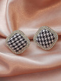 Houndstooth Pattern Rhinestone Decor Stud Earrings SD