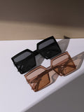 2pairs Geometric Frame Sunglasses Beach Accessories